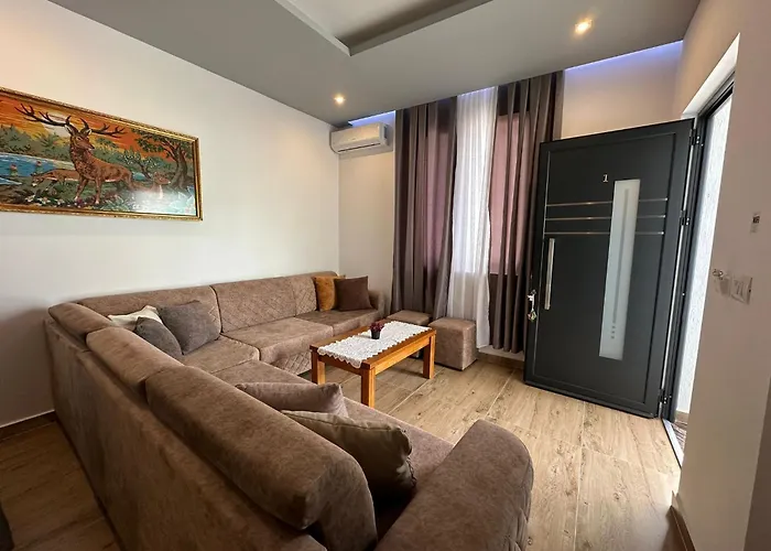 Joen Aprtament 1 * Saranda